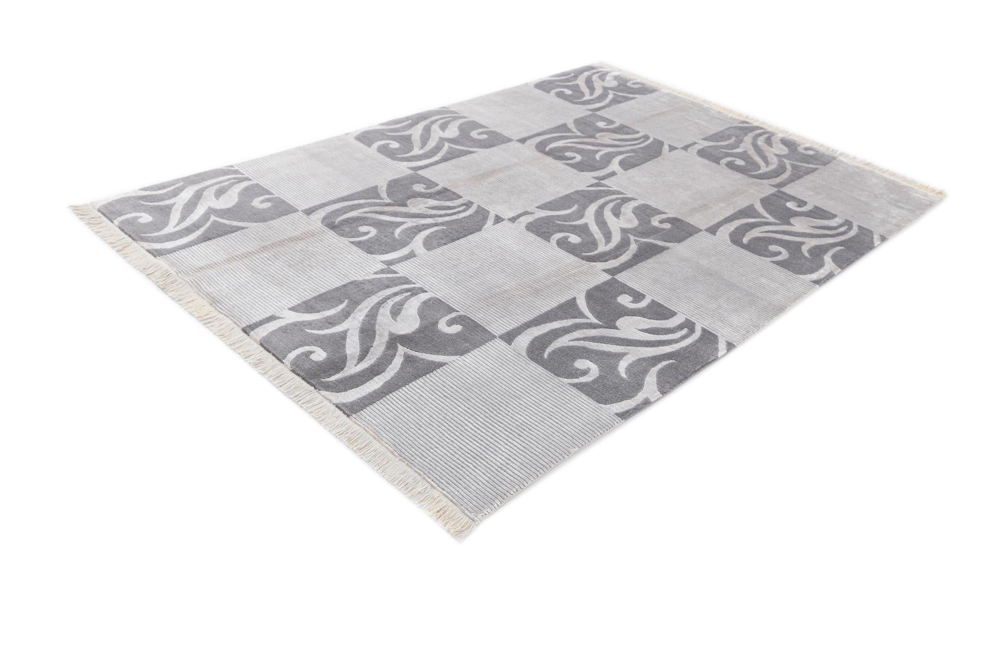 5' 7 x 7' 11 Hand Knotted Darya Wool Rug