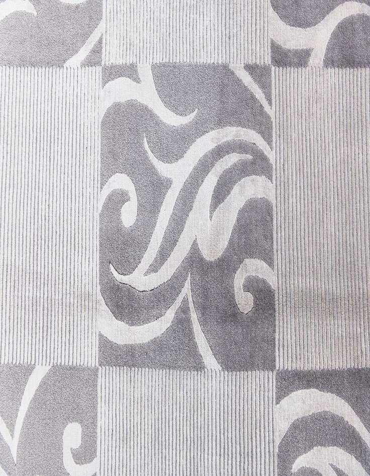 Detail image of 5' 7 x 7' 11  Hand Knotted Darya Wool Rug