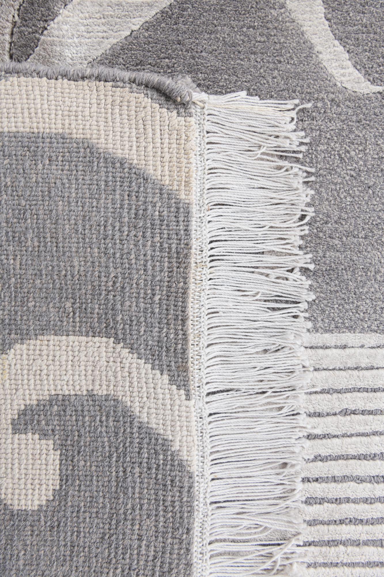 5' 8 x 8' 1 Hand Knotted Darya Wool Rug