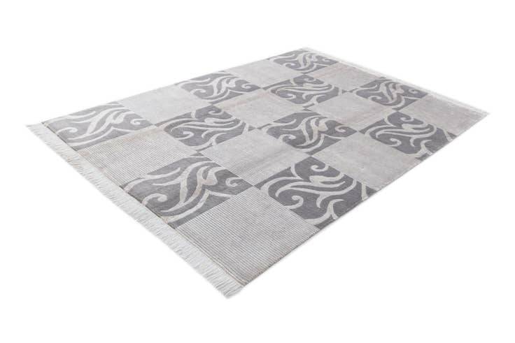 Detail image of 5' 9 x 8' 1 Hand Knotted Darya Wool Rug