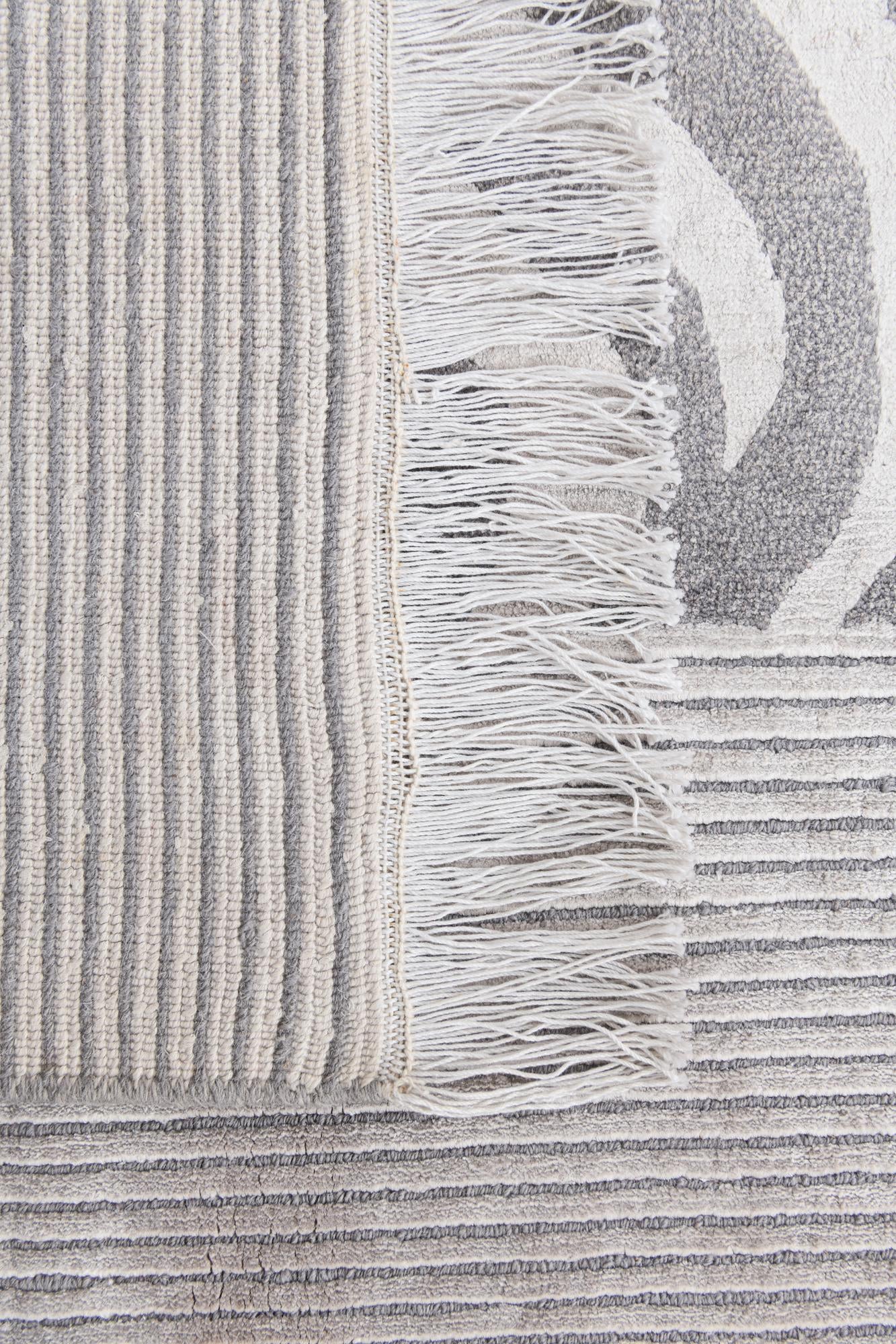5' 9 x 8' 1 Hand Knotted Darya Wool Rug