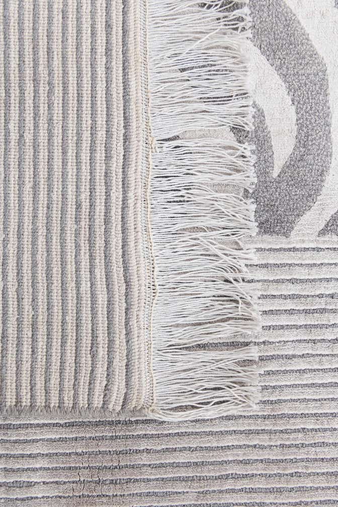5' 9 x 8' 1 Hand Knotted Darya Wool Rug