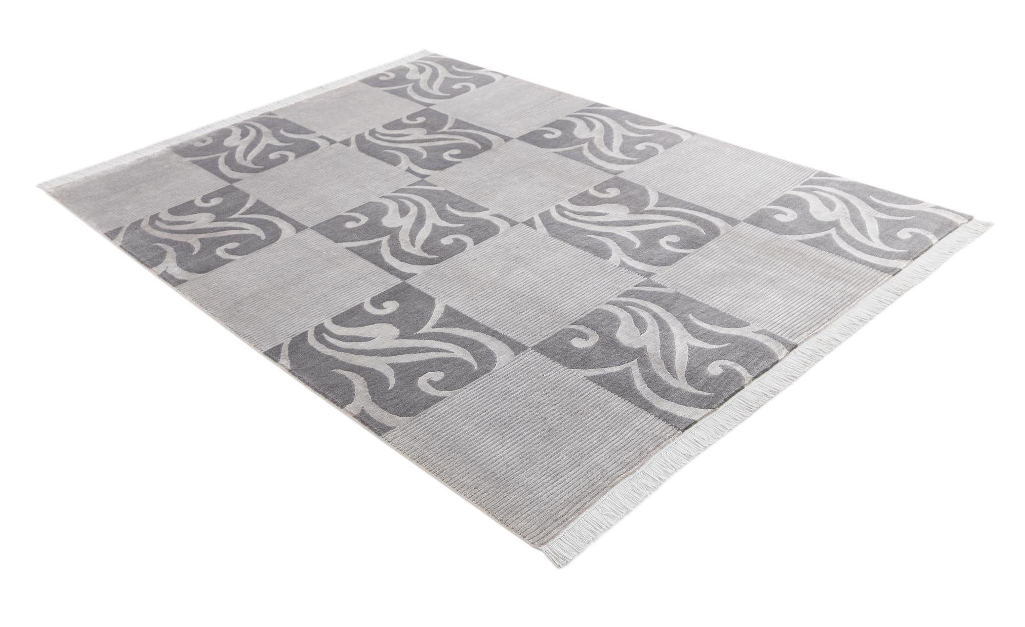 5' 9 x 8' Hand Knotted Darya Wool Rug
