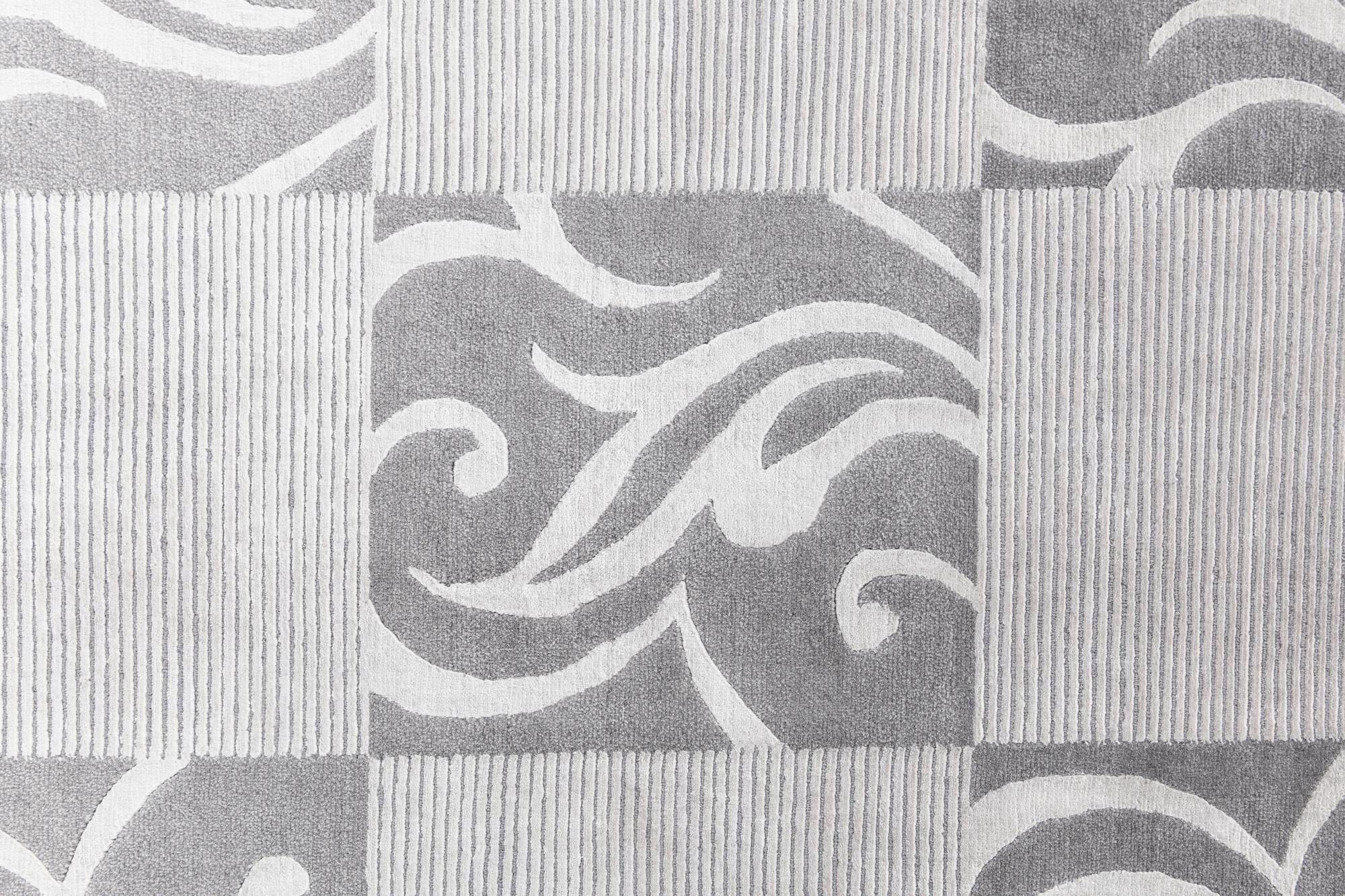 5' 9 x 8' Hand Knotted Darya Wool Rug