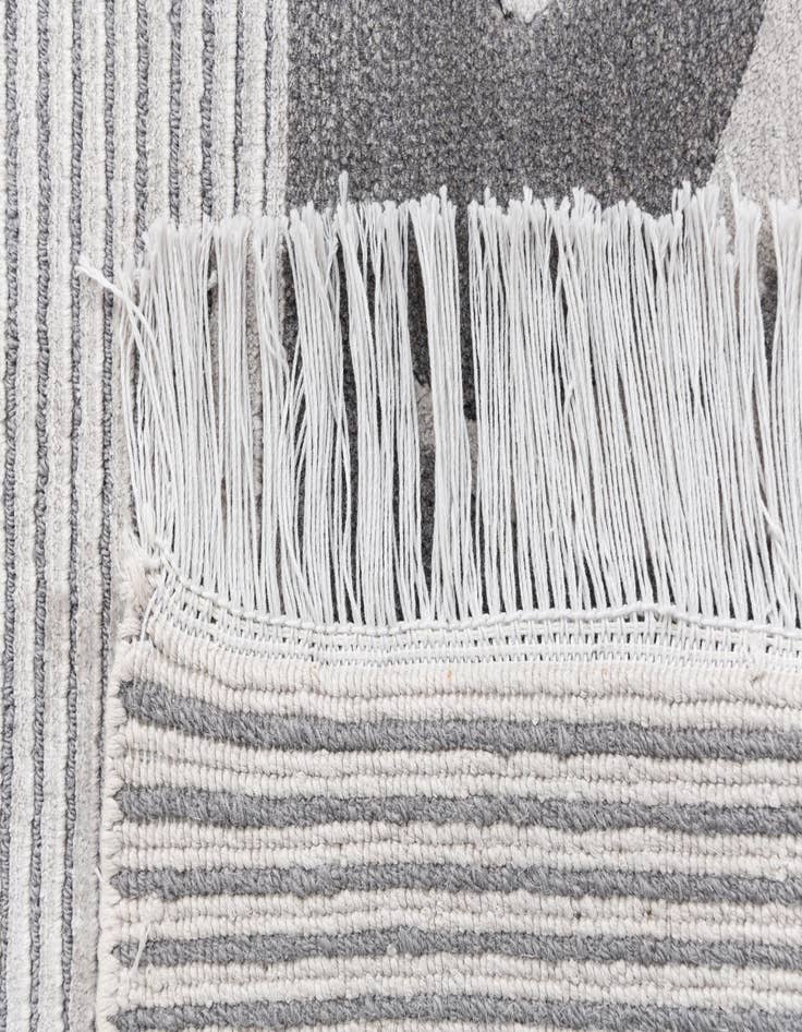 Detail image of 5' 9 x 8'  Hand Knotted Darya Wool Rug