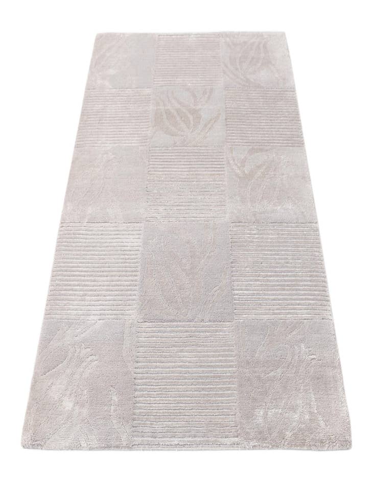 Detail image of 3' 1 x 5'  Hand Knotted Darya Wool Rug