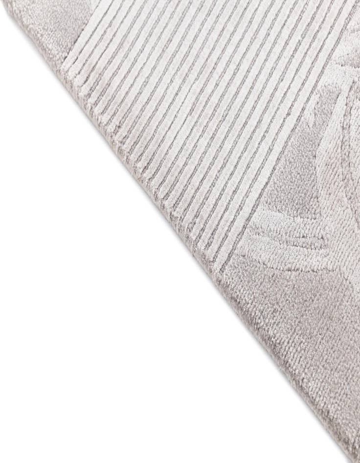 Detail image of 3' 1 x 5'  Hand Knotted Darya Wool Rug