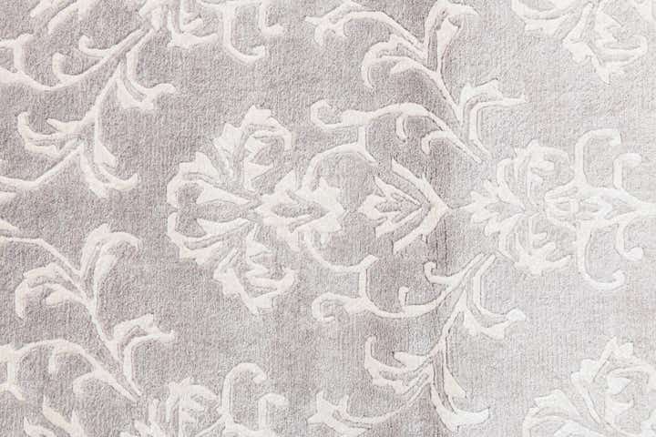 2' 7 x 4' 11 Hand Knotted Darya Wool Rug