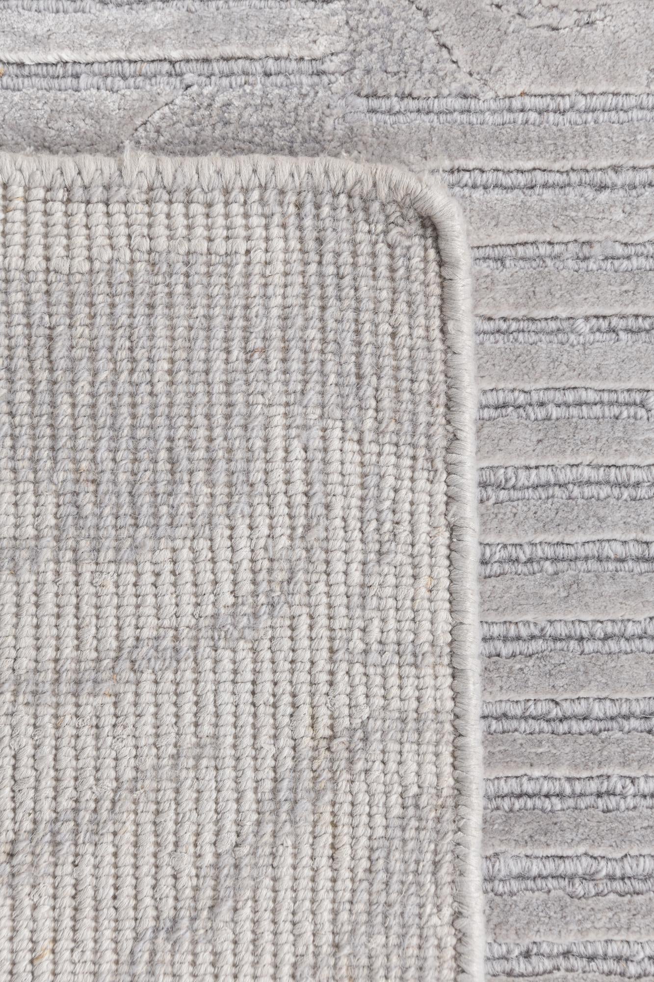 2' 8 x 4' 10 Hand Knotted Darya Wool Rug