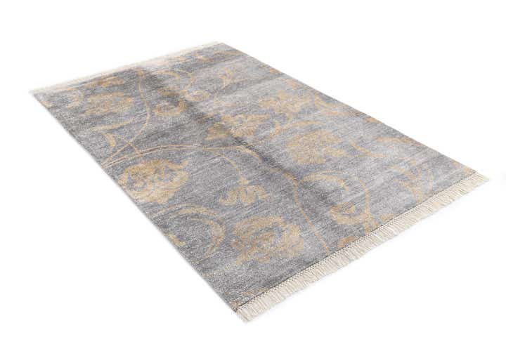 4' 3 x 6' 4 Darya Rug