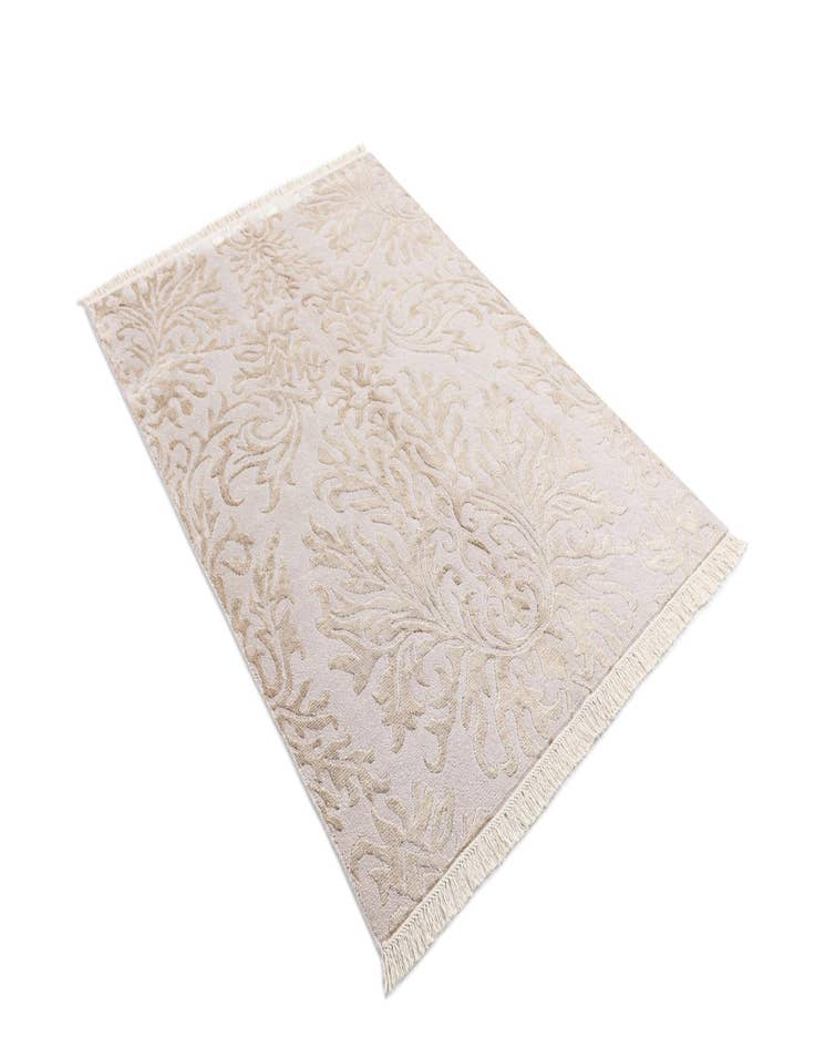 Detail image of 4' 3 x 6' 3 Darya Rug