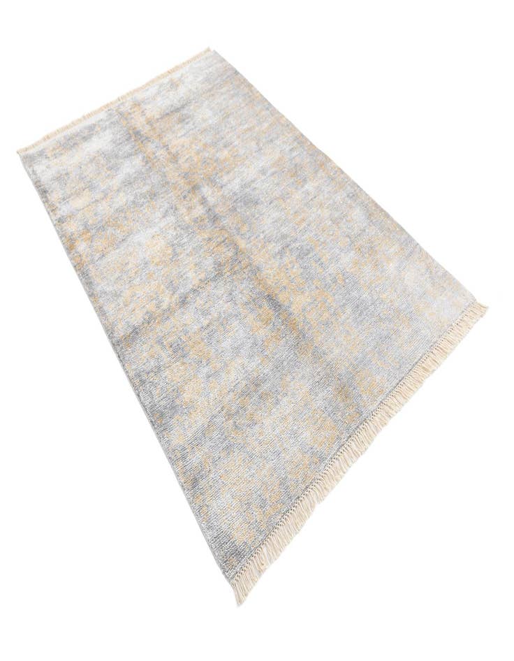 Detail image of 4' 3 x 6' 4 Darya Rug