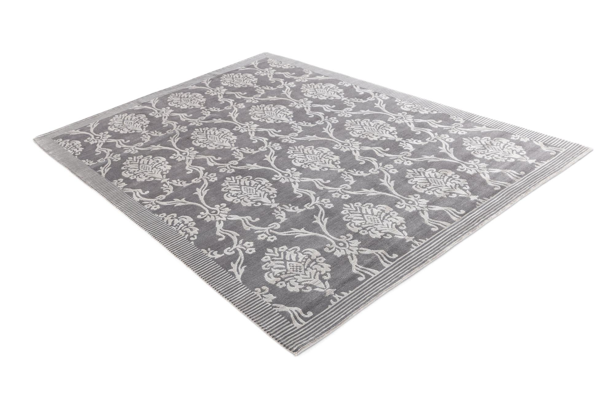 5' 8 x 7' 11 Darya Rug