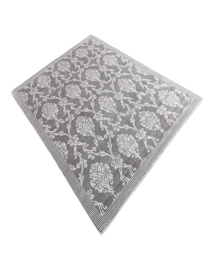 Detail image of 5' 8 x 7' 11 Darya Rug