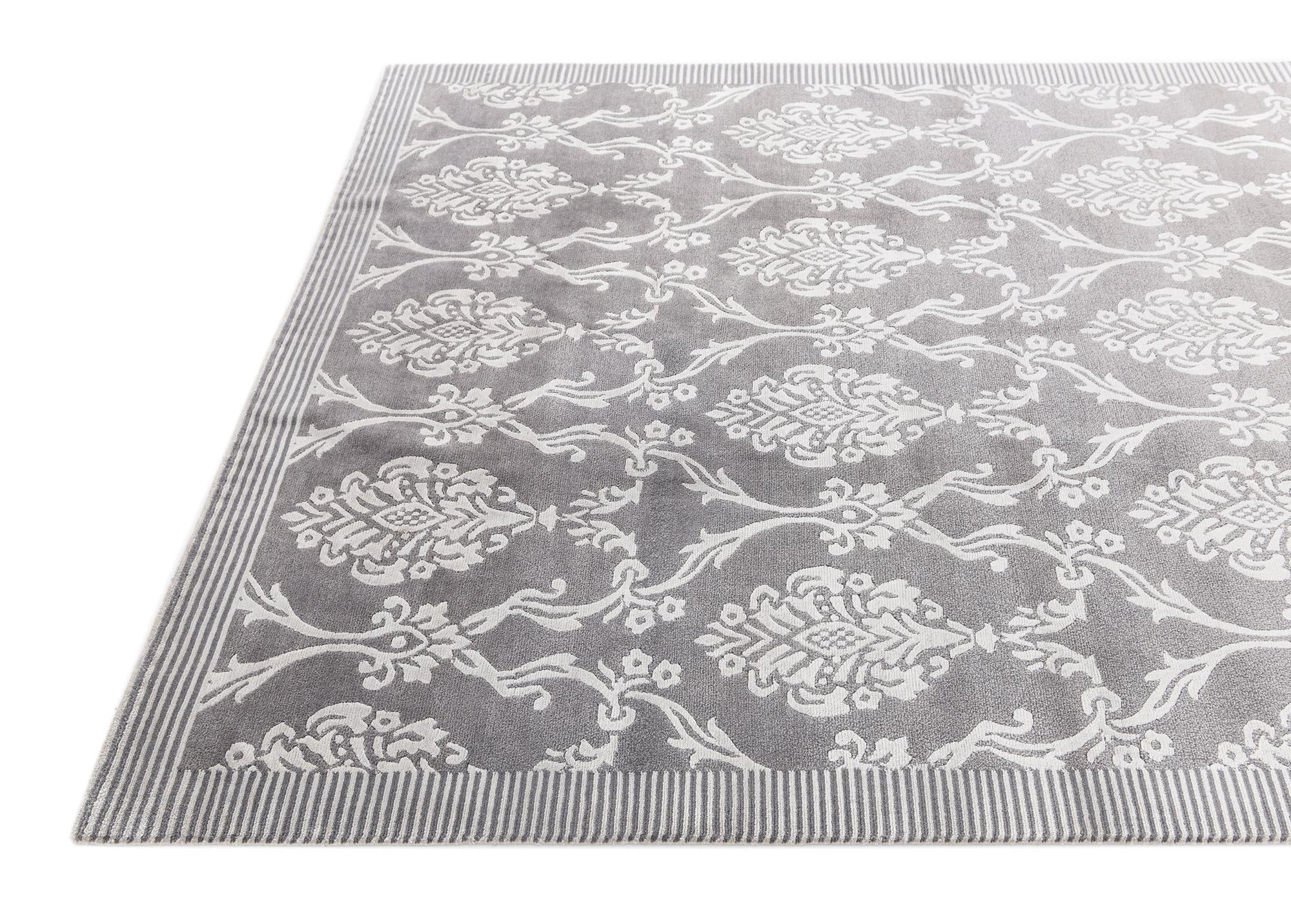 5' 8 x 7' 11 Darya Rug