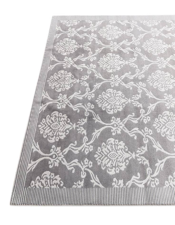 Detail image of 5' 8 x 7' 11 Darya Rug