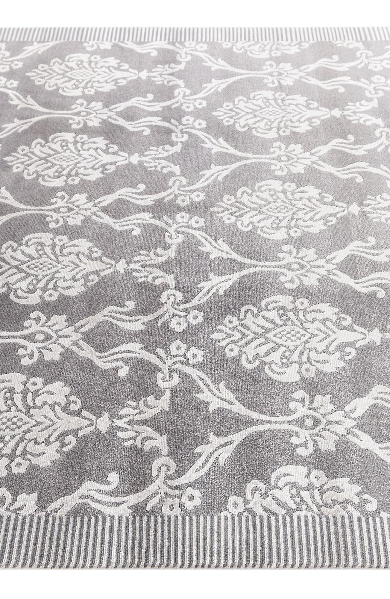 5' 8 x 7' 11 Darya Rug