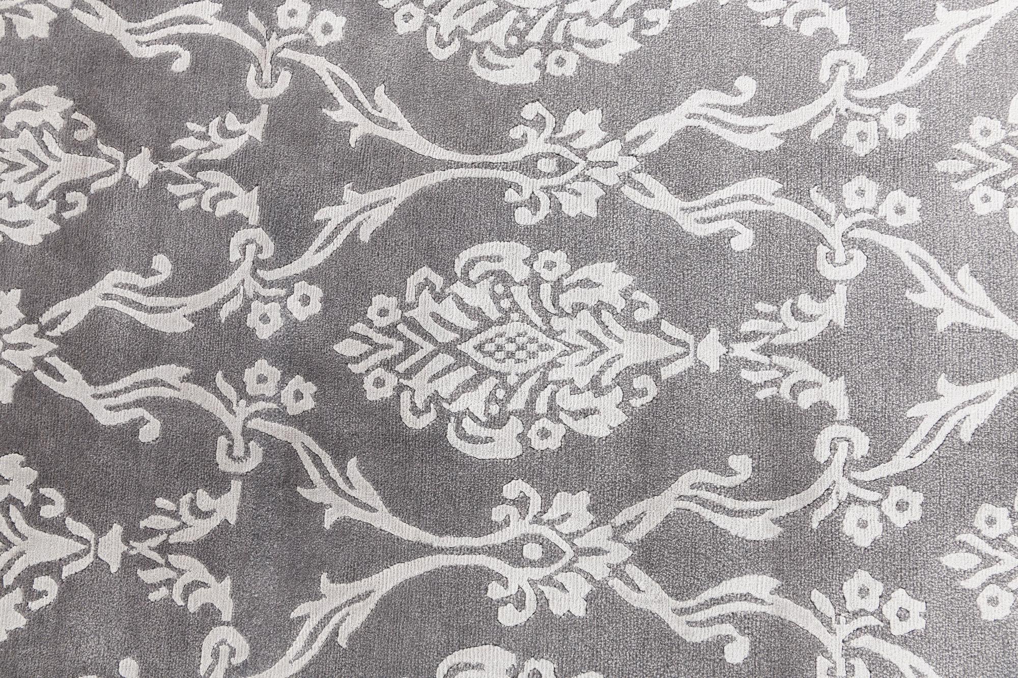 5' 8 x 7' 11 Darya Rug
