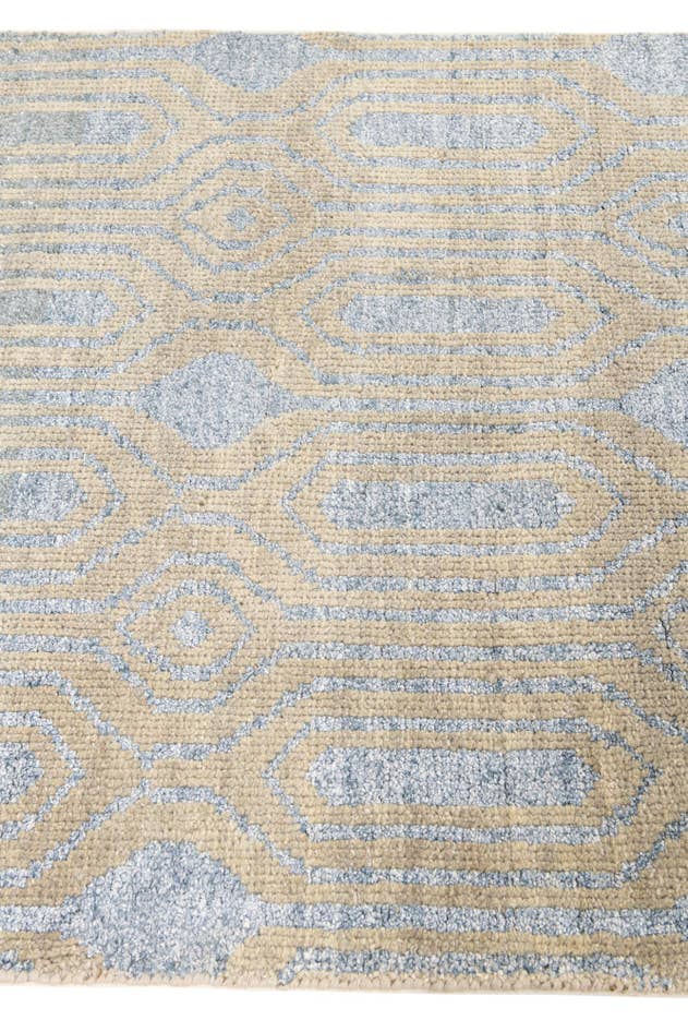 Detail image of 3' 8 x 6' Hand Knotted Darya Rug
