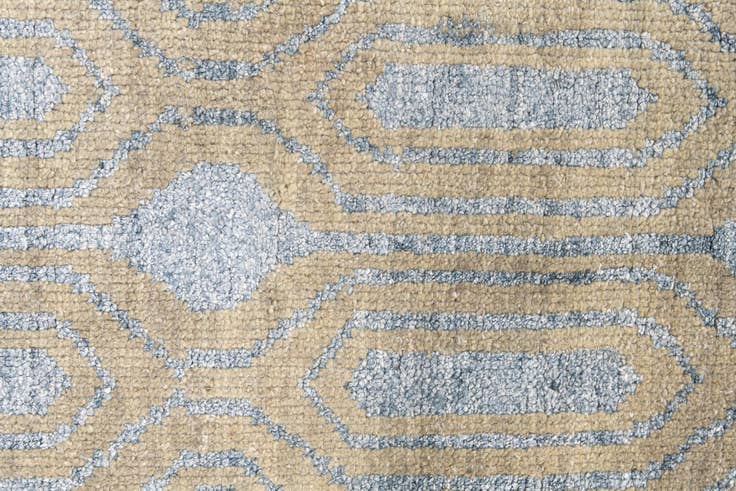 Detail image of 3' 8 x 6' Hand Knotted Darya Rug