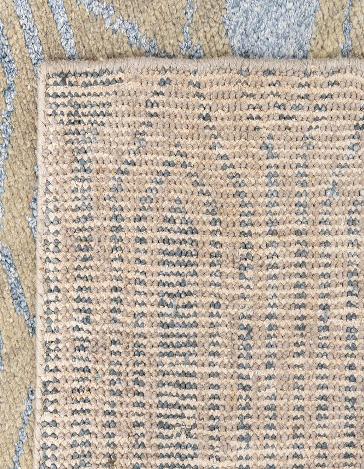 Detail image of 3' 8 x 6'  Hand Knotted Darya Rug