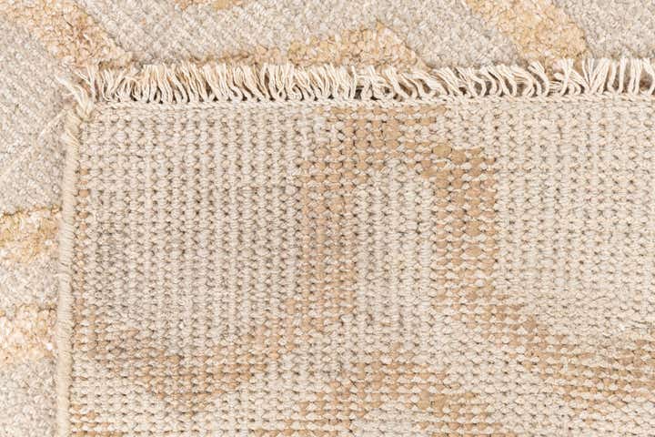 4' 10 x 7' 10 Hand Knotted Darya Rug