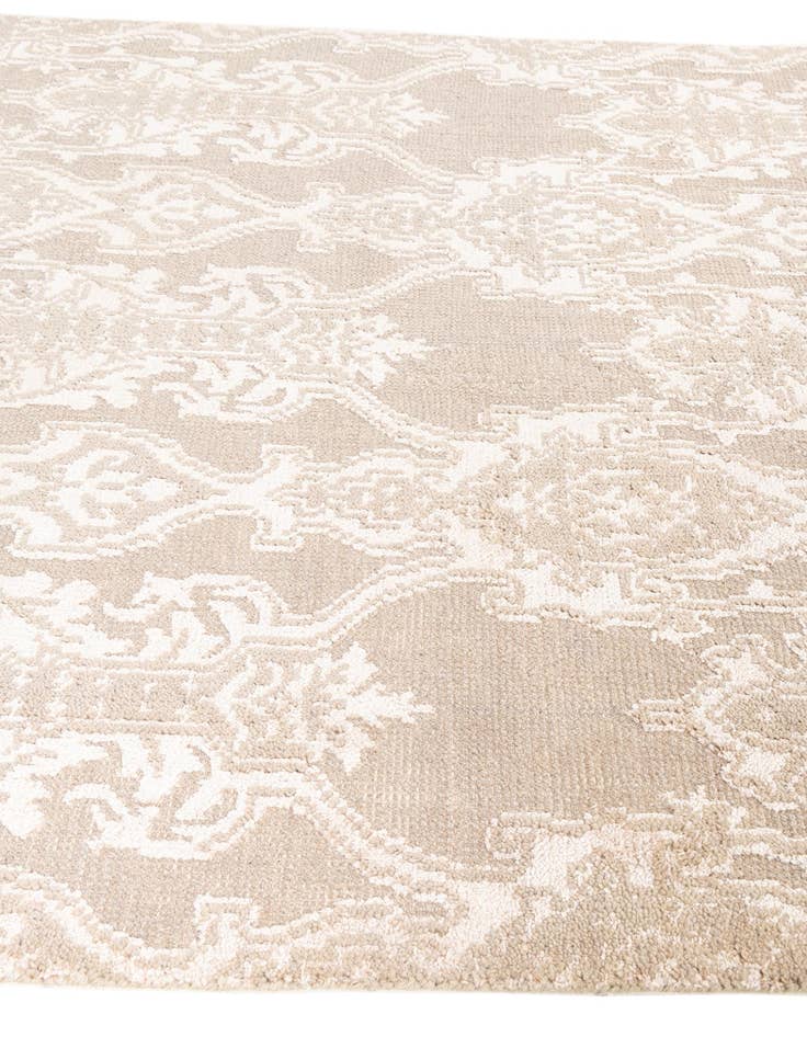 Detail image of 5' 10 x 9'  Hand Knotted Darya Rug