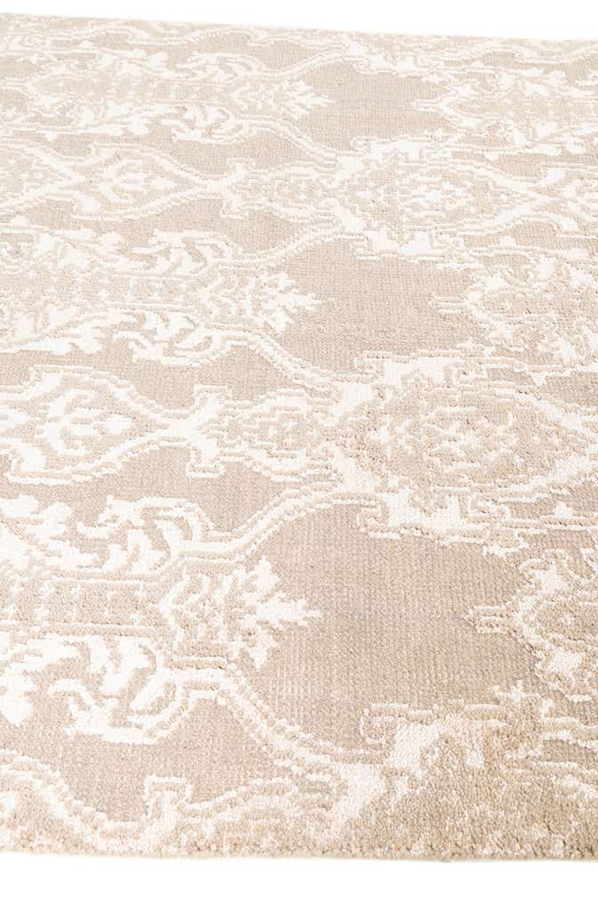5' 10 x 9' Hand Knotted Darya Rug