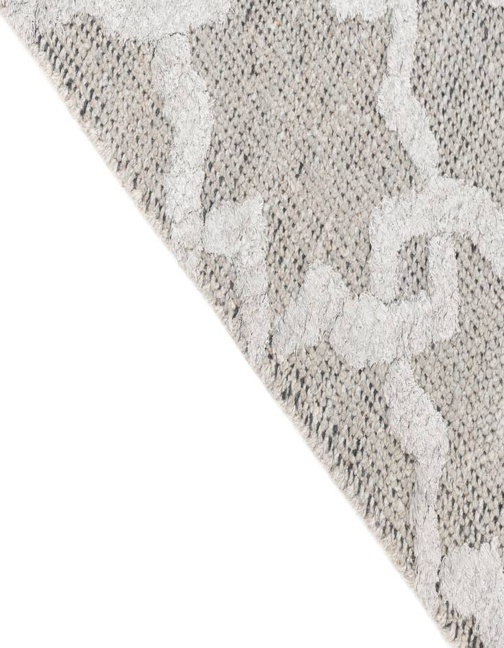 Detail image of 7' 10 x 9' 8 Hand Knotted Darya Rug
