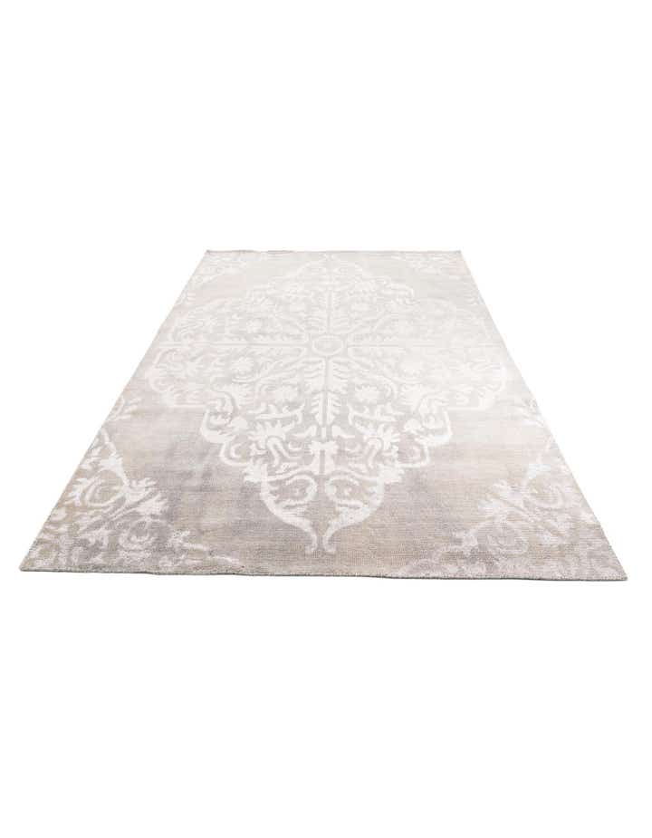 7' 8 x 10' 8 Hand Knotted Darya Rug