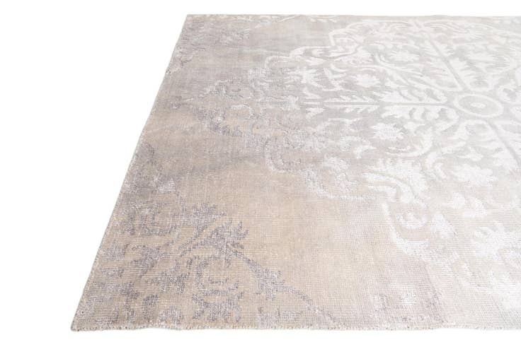 Detail image of 7' 8 x 10' 8 Hand Knotted Darya Rug