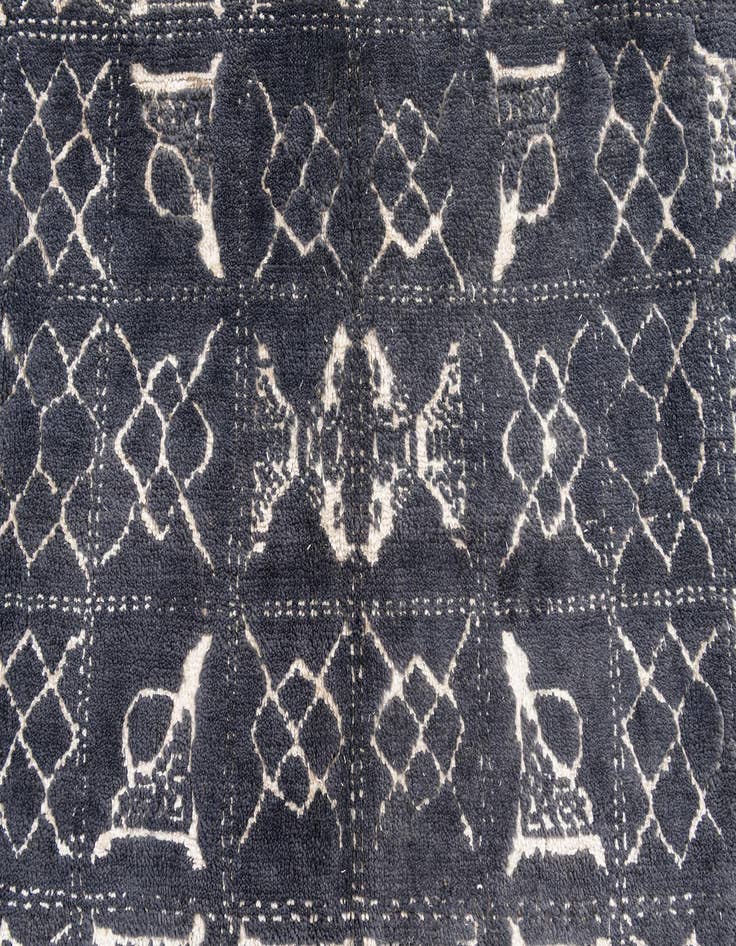 Detail image of 8' 9 x 11' 10  Hand Knotted Darya Rug