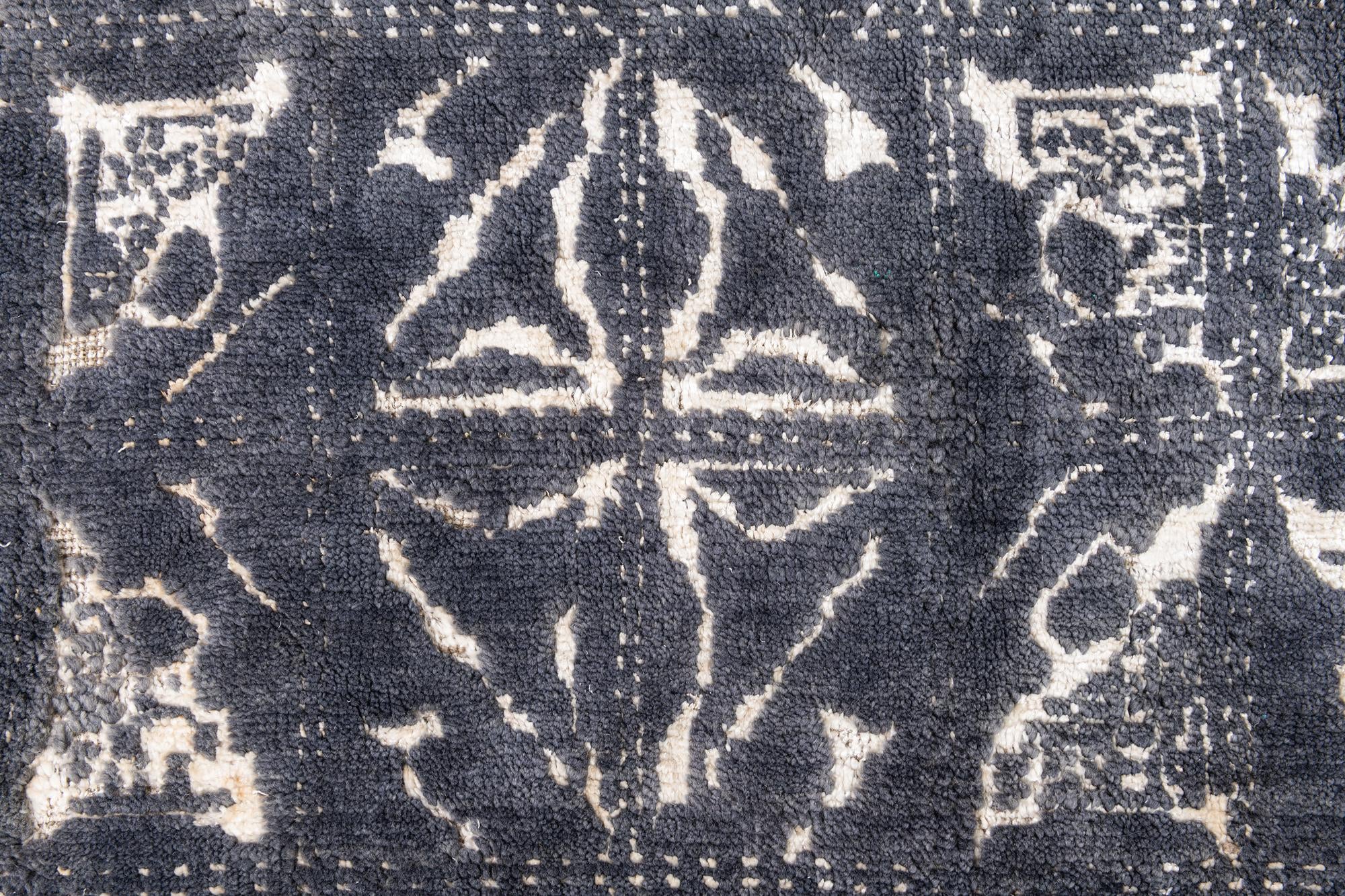 8' 9 x 11' 10 Hand Knotted Darya Rug