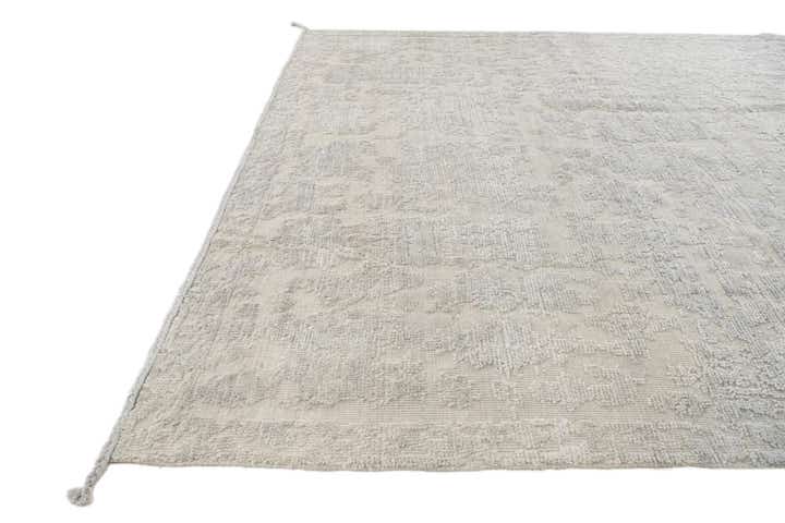 8' x 10' 3 Hand Knotted Darya Wool Rug