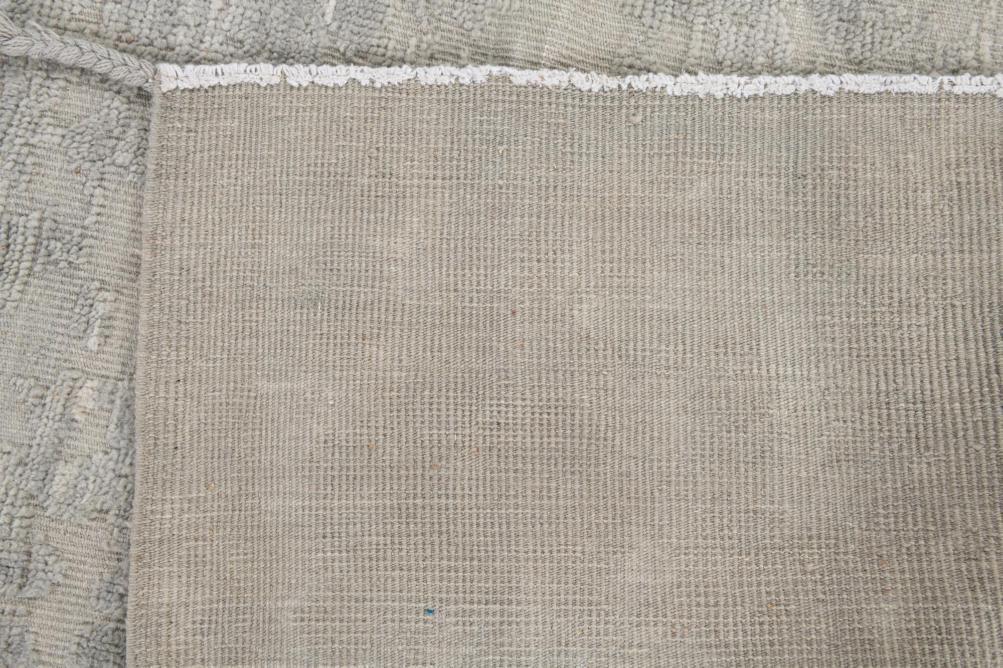 8' x 10' 3 Hand Knotted Darya Wool Rug