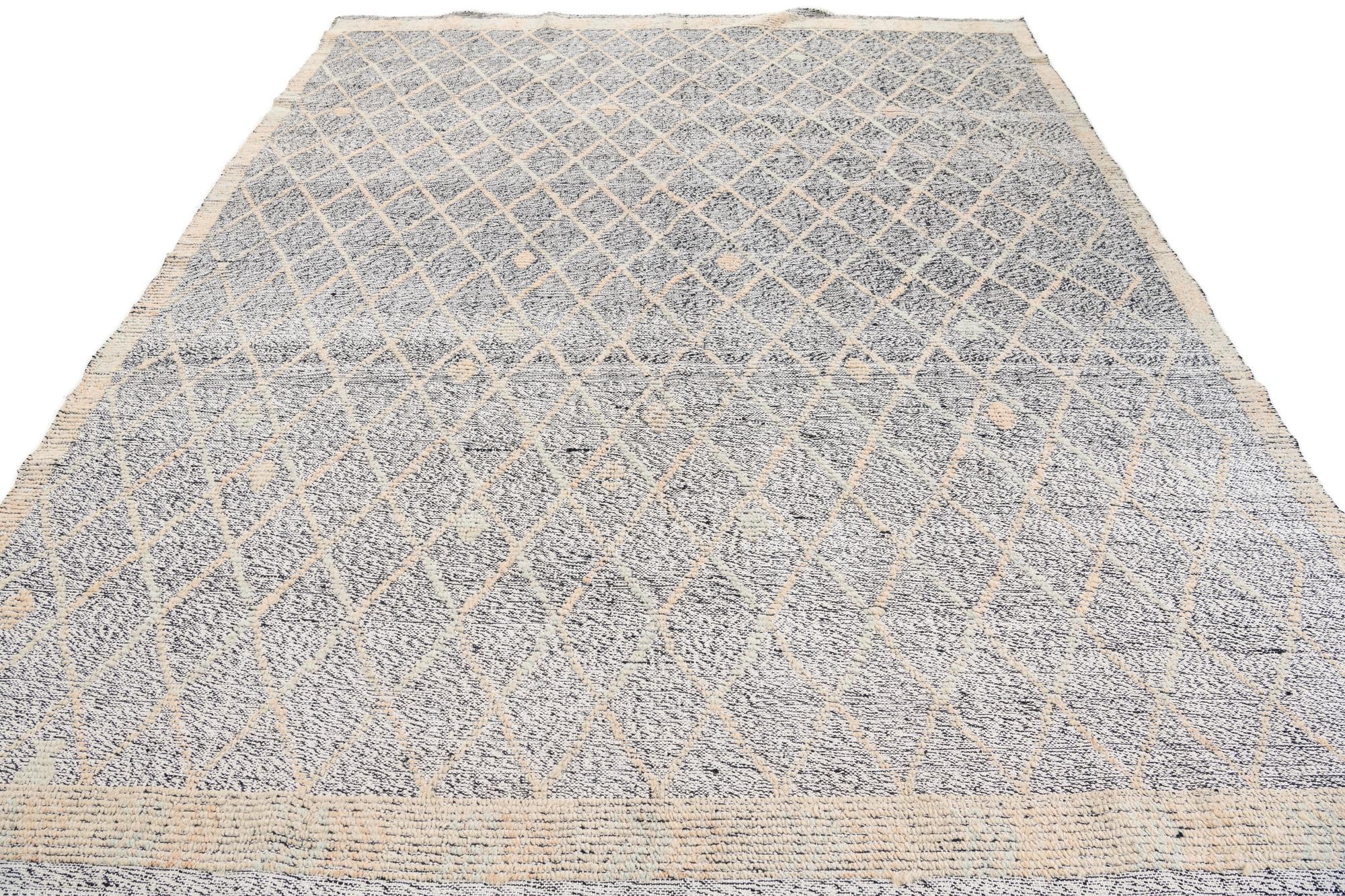7' 10 x 9' 10 Hand Knotted Darya Wool Rug