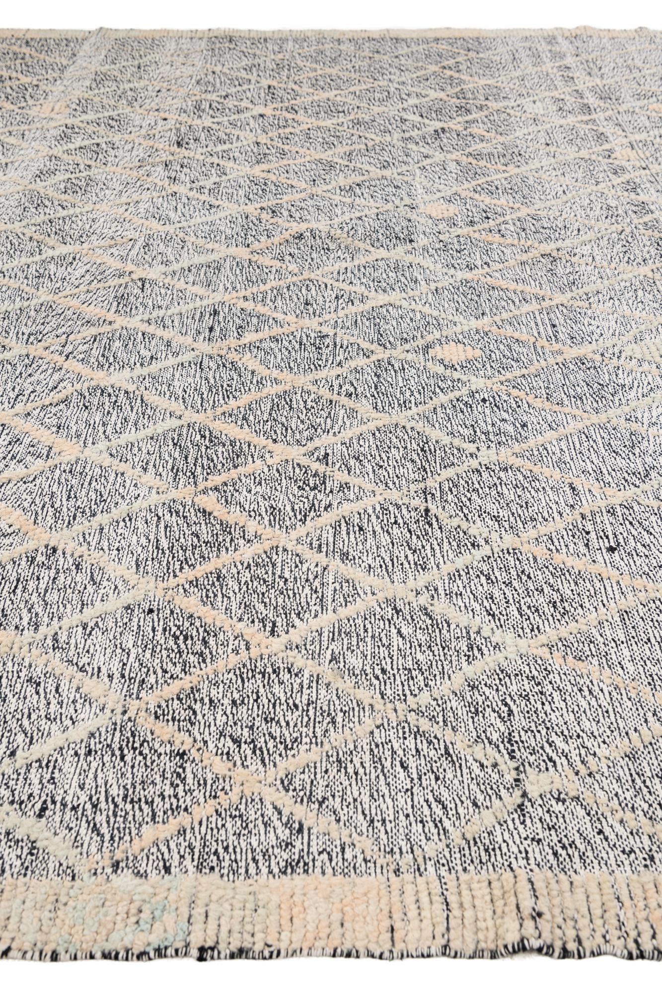 7' 10 x 9' 10 Hand Knotted Darya Wool Rug