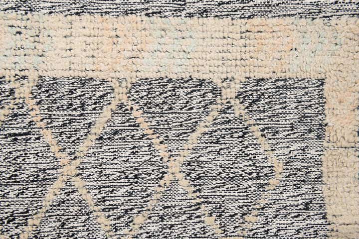 7' 10 x 9' 10 Hand Knotted Darya Wool Rug