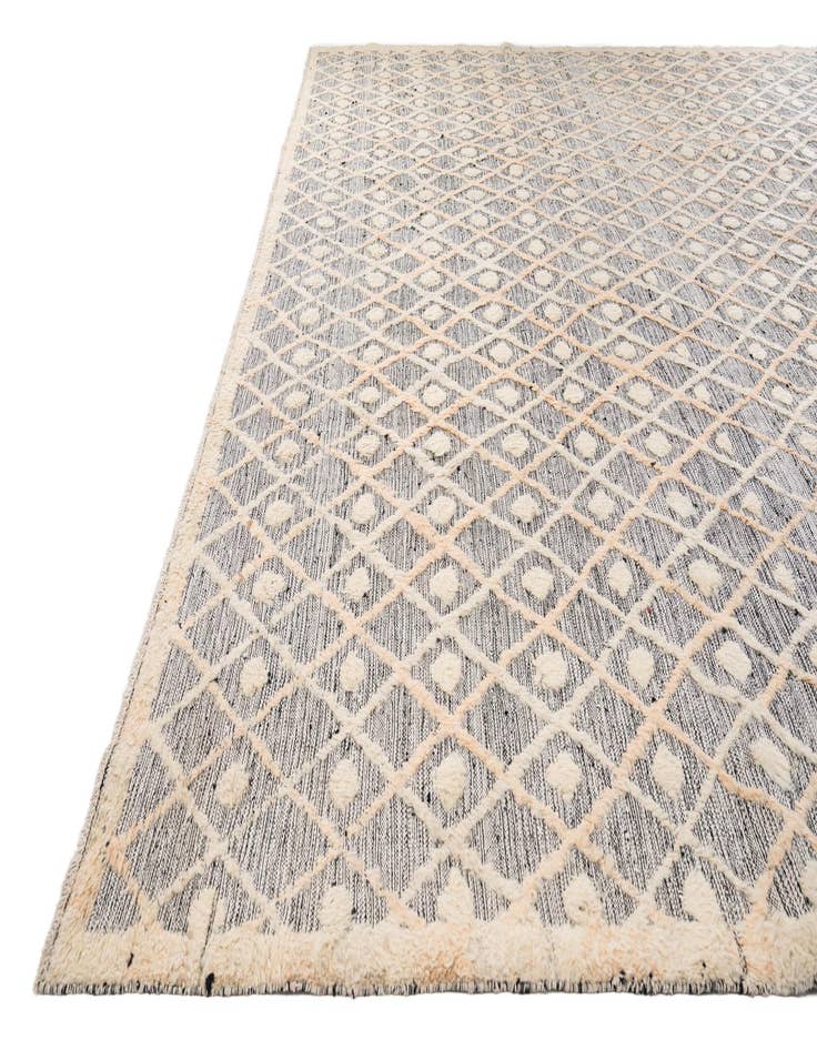 Detail image of 11' 9 x 14' 10 Hand Knotted Darya Wool Rug