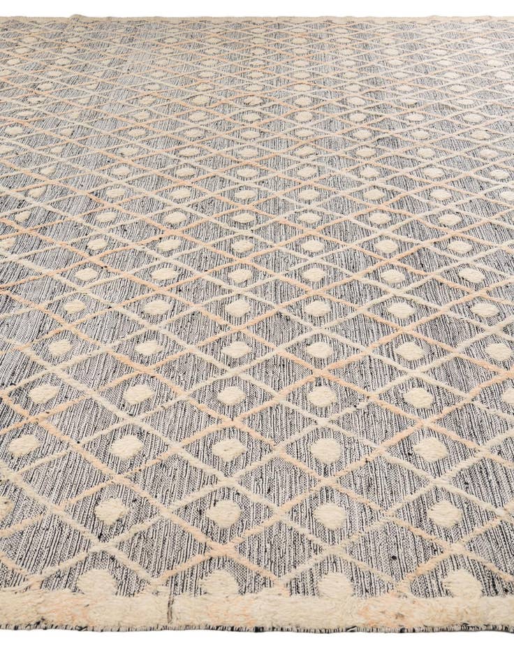 Detail image of 11' 9 x 14' 10 Hand Knotted Darya Wool Rug