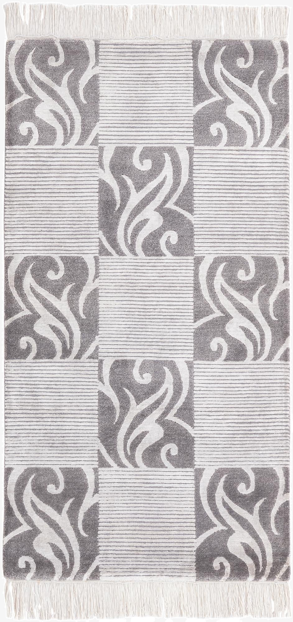 2' 8 x 5' 1  Hand Knotted Darya Wool Rug