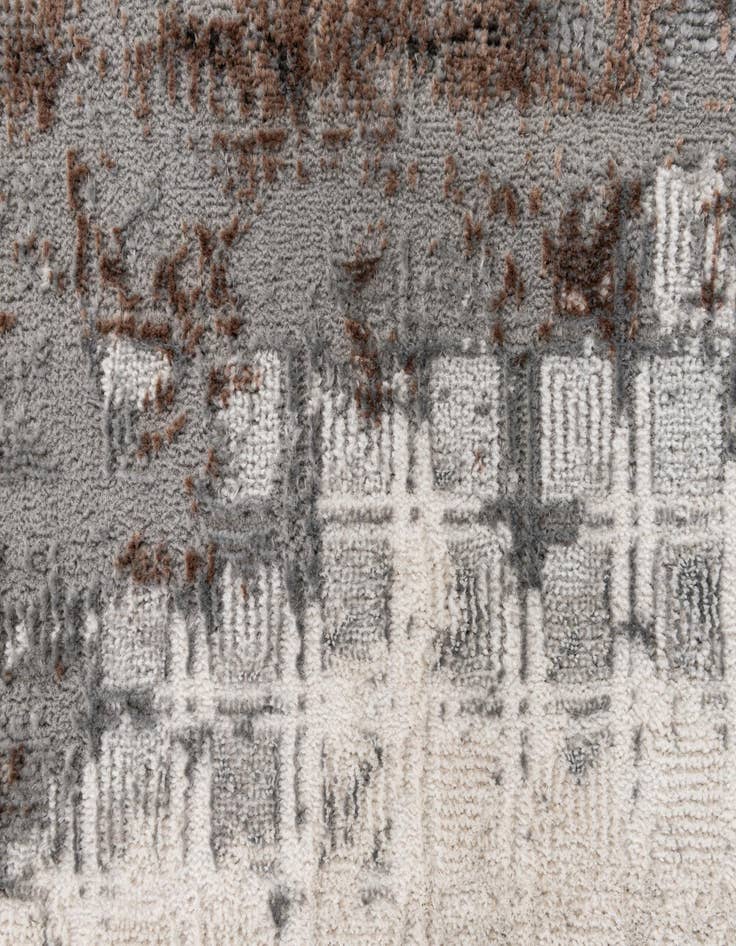 Detail image of 5' x 7' 4 Delilah Rug