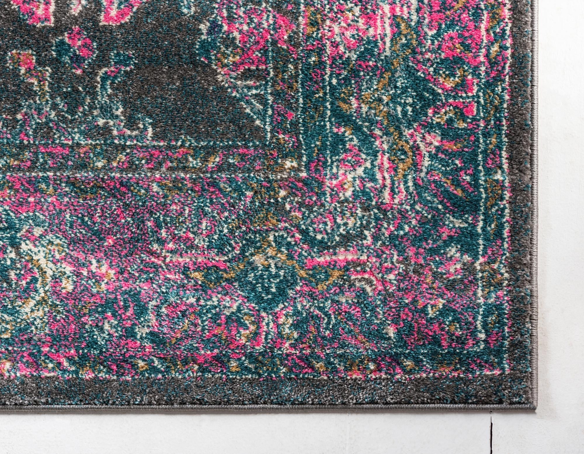 7' x 10' Delilah Rug