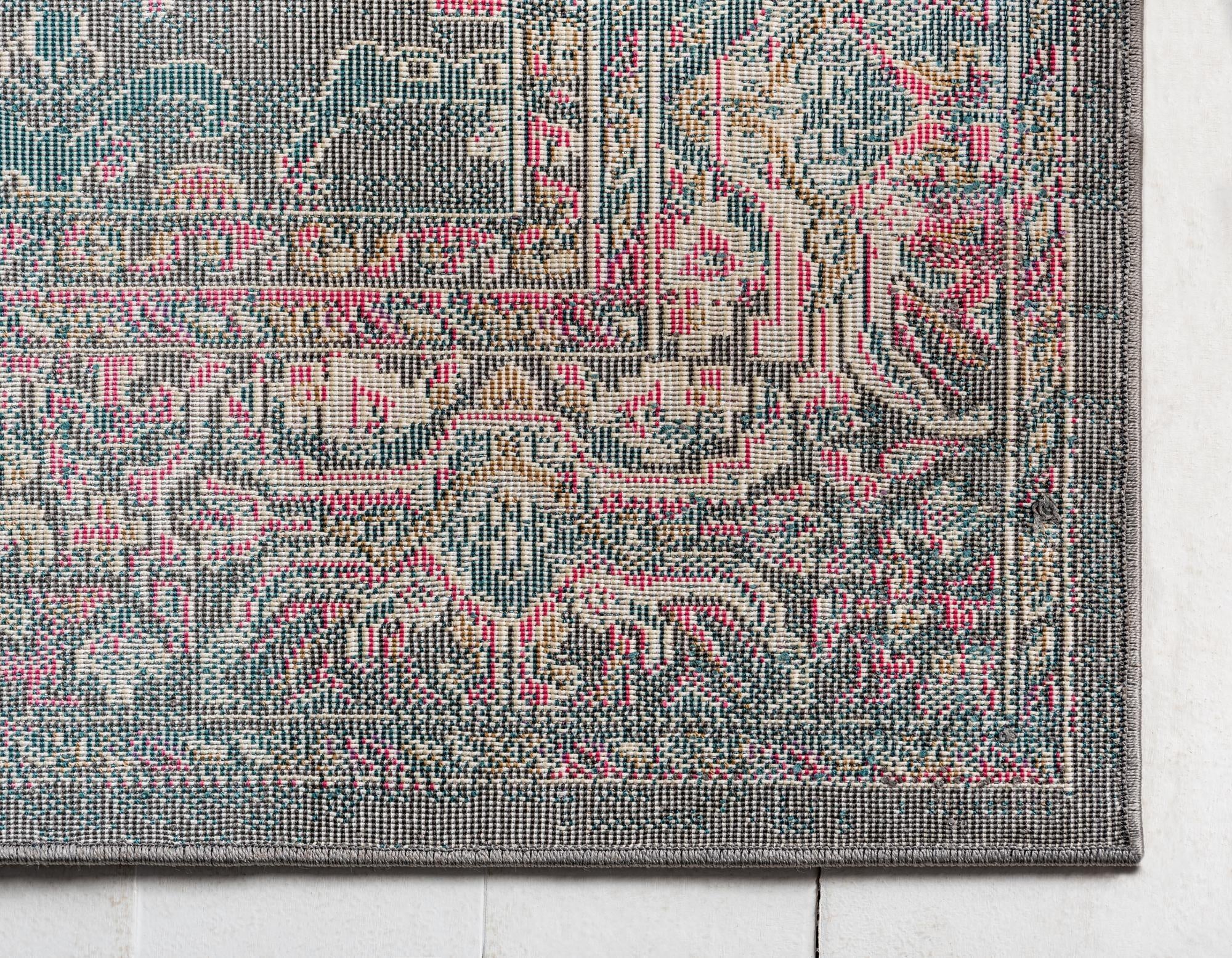 7' x 10' Delilah Rug