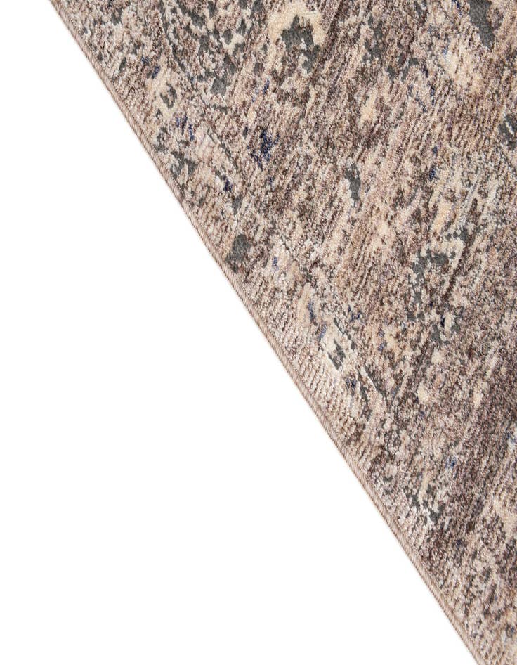 Detail image of 5' 4 x 7' 5 Diana Rug