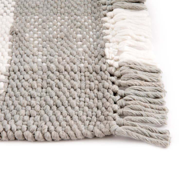 Detail image of 7' 10 x 10' Easy-Clean Eco Plaid Washable Indoor / Outdoor Rug