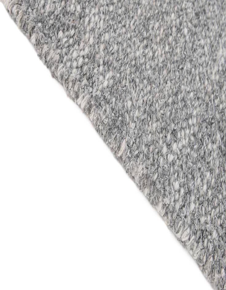 Detail image of 2' 1 x 3' 3 Hand Woven Eco Verse Washable Indoor / Outdoor Rug