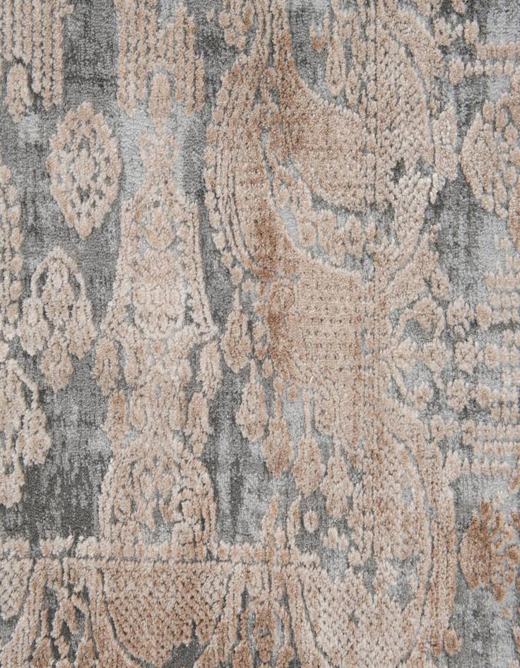 Detail image of 5' 2 x 7' 9 Eliza Rug