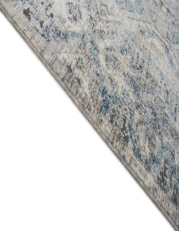 Detail image of 5' 3 x 7' 7 Eliza Rug