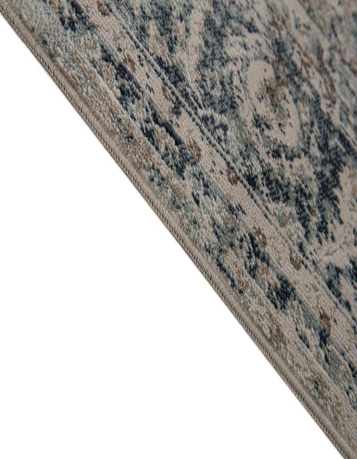 Detail image of 5' x 7' 7 Eliza Rug